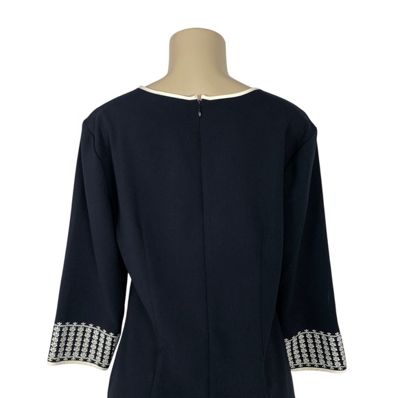 Ann Taylor Embroidered Kaftan Shift Dress Size M 3/4 Sleeve V-Neck Navy Blue - Picture 5 of 11